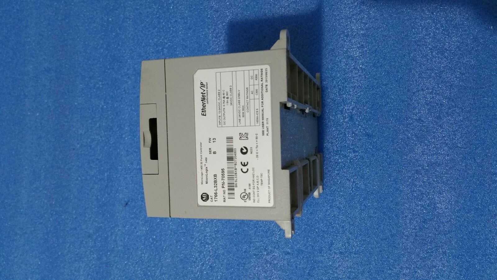Allen-Bradley 1766-L32BXB Controller, 20 Inputs, 12 Outputs, 24VDC MicroLogix 1400